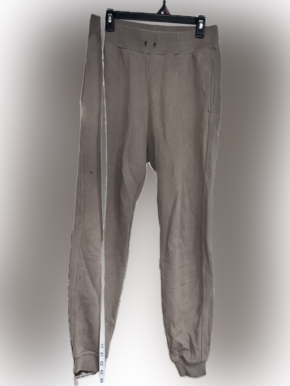 John Elliott Taupe Slim Sweatpants in gold size 4 euc joggers sweats vintage